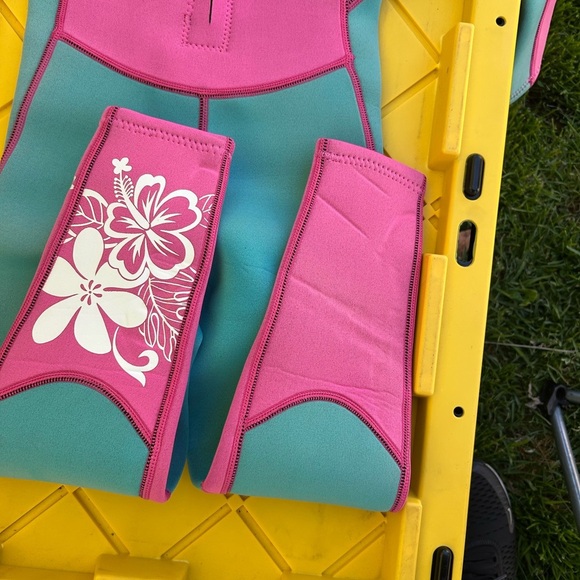 Billabong One Piece Swimwear Pink and Green - Picture 4 of 10